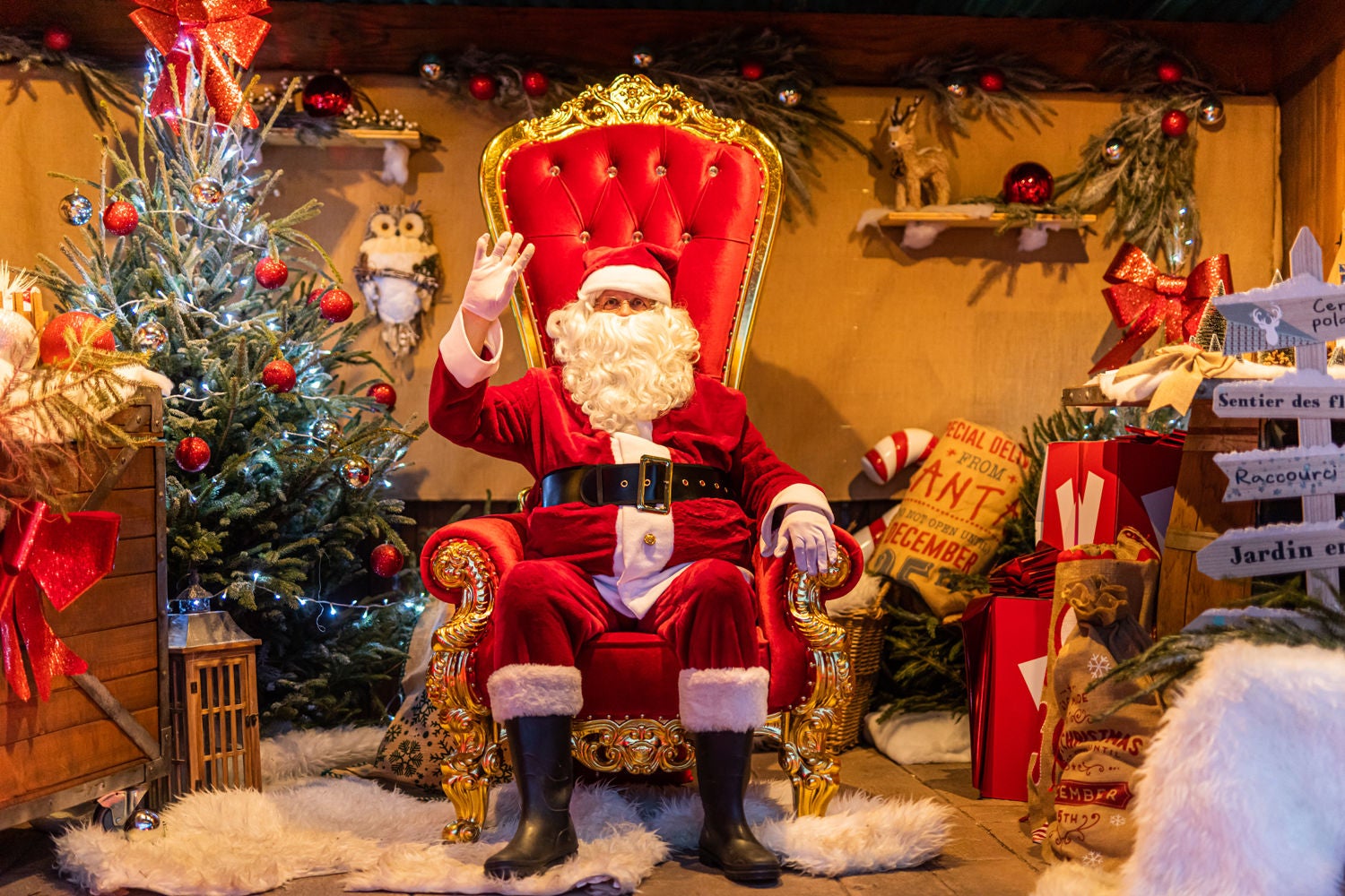 Walibi Rhône-Alpes-ouverture période de noël Rencontre avec le Père Noël à Walibi Rhône-Alpes
